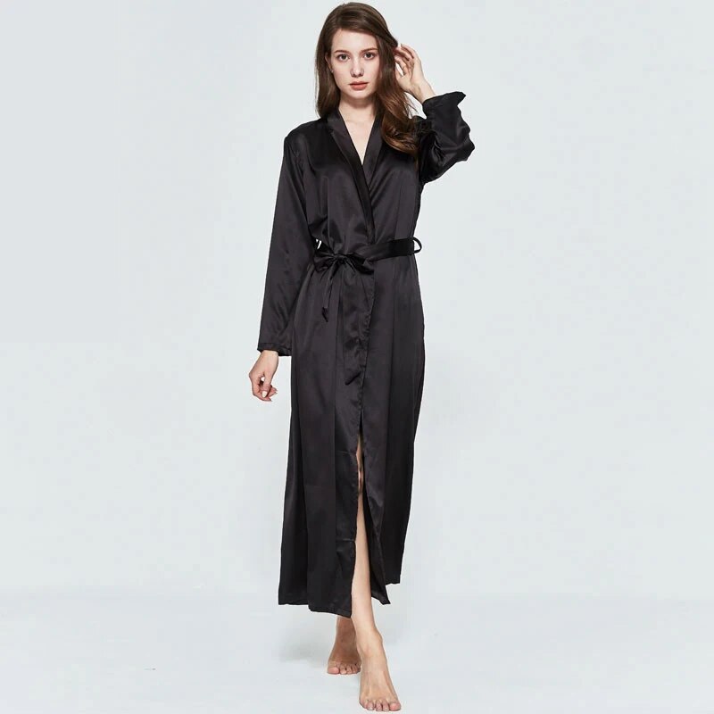 Kimono féminin - déshabillé long en satin - noir / m