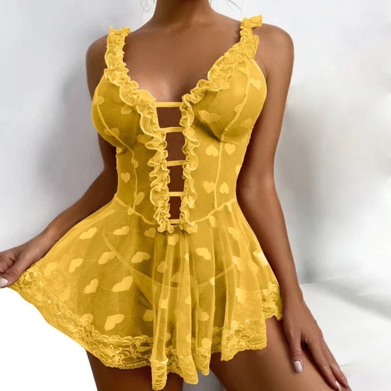 Chemise de nuit avec coeurs brodés
