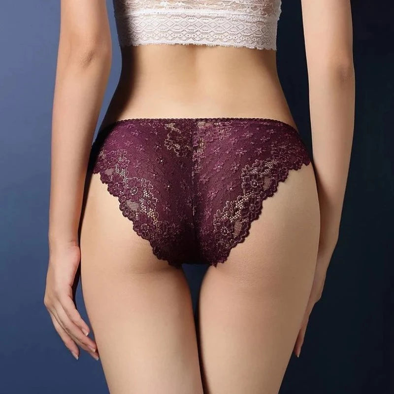 Culotte sensuelle en dentelle fine - violet / universelle
