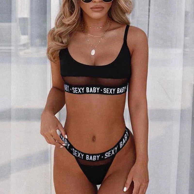 Lingerie sexy avec résille