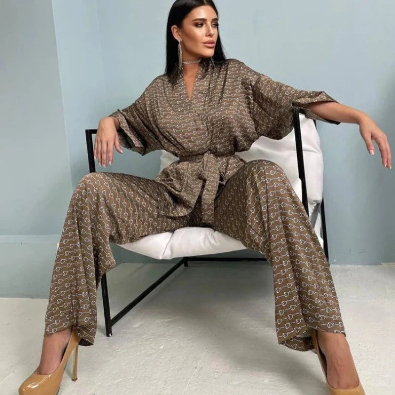 Pyjama en satin à motifs et manches longues