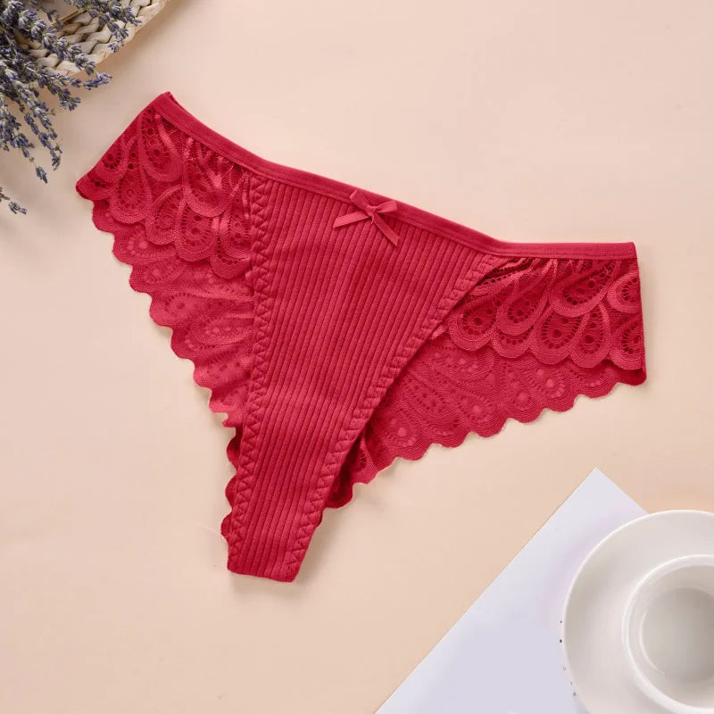 Rouge Culotte côtelée avec dentelle