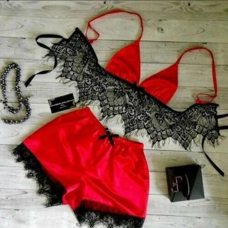 Rouge Pyjama Court pour Femme avec Dentelle