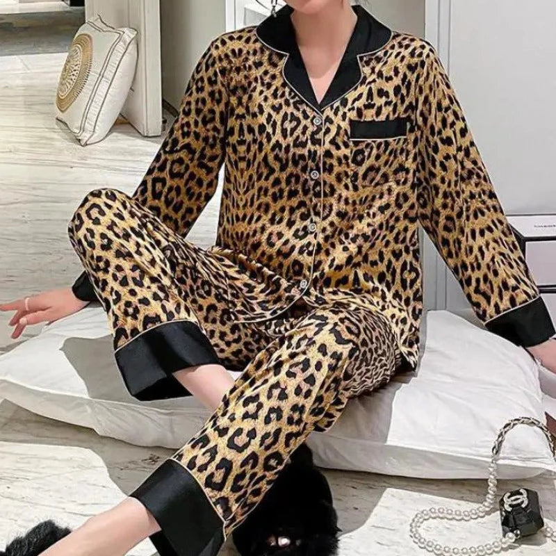 Pyjama Long pour Femme à Motif Léopard