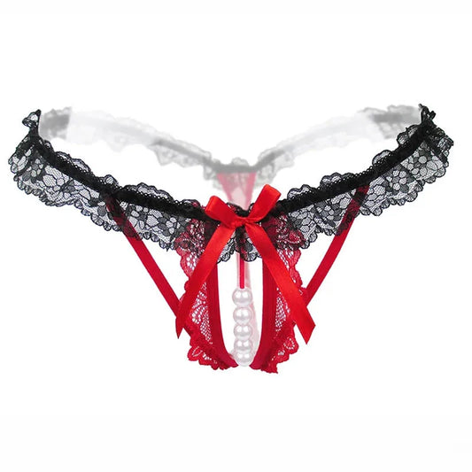 String avec découpe orné de perles