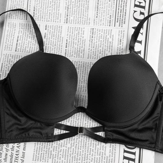 Soutien-gorge push-up avec le dos dénudé