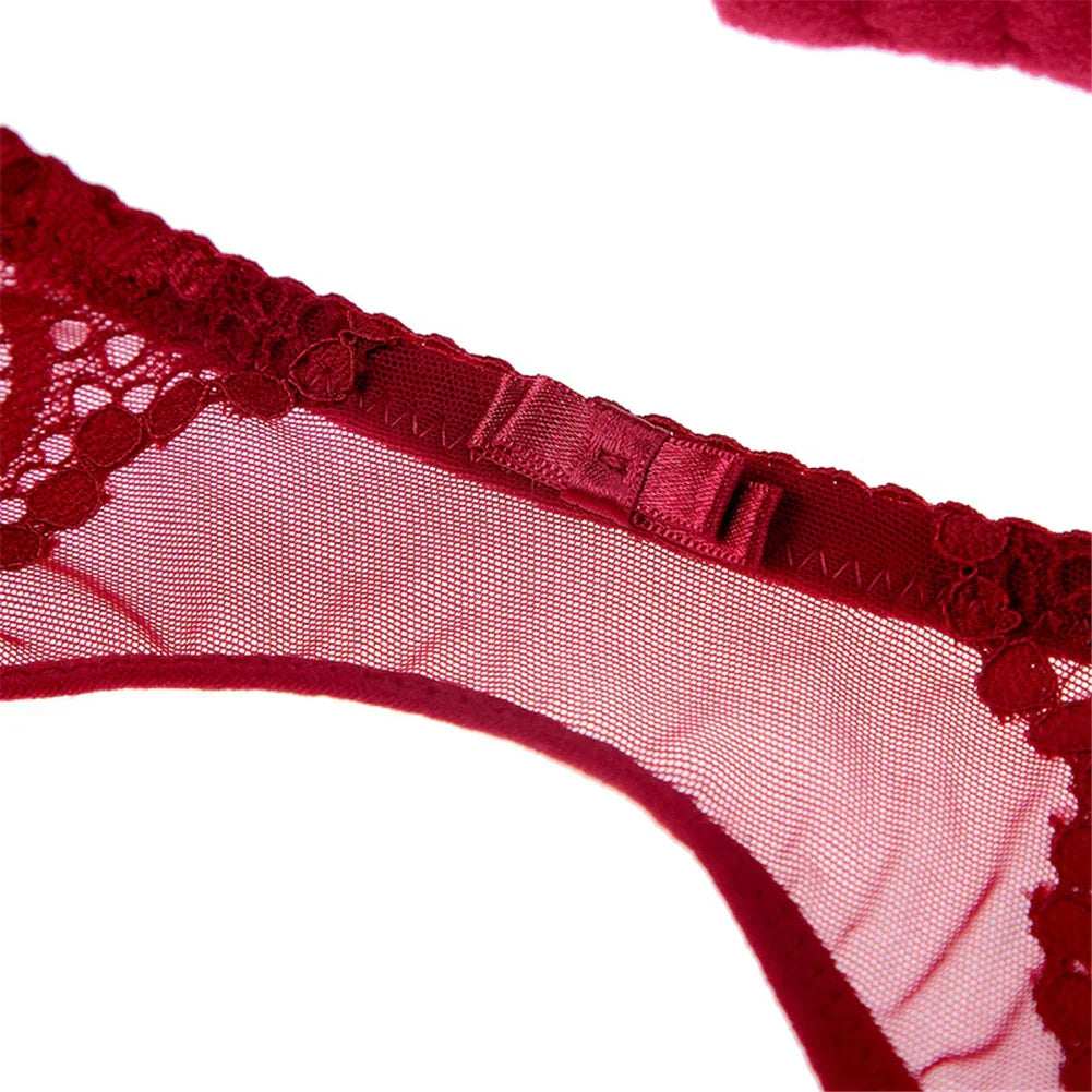 Ceinture porte-jarretelles avec dentelle décorative