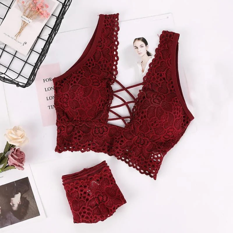 Bordeaux Lingerie Fine en Dentelle - Brettelles Larges