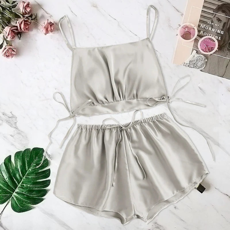 Gris Pyjama Femme en Satin avec Top Court