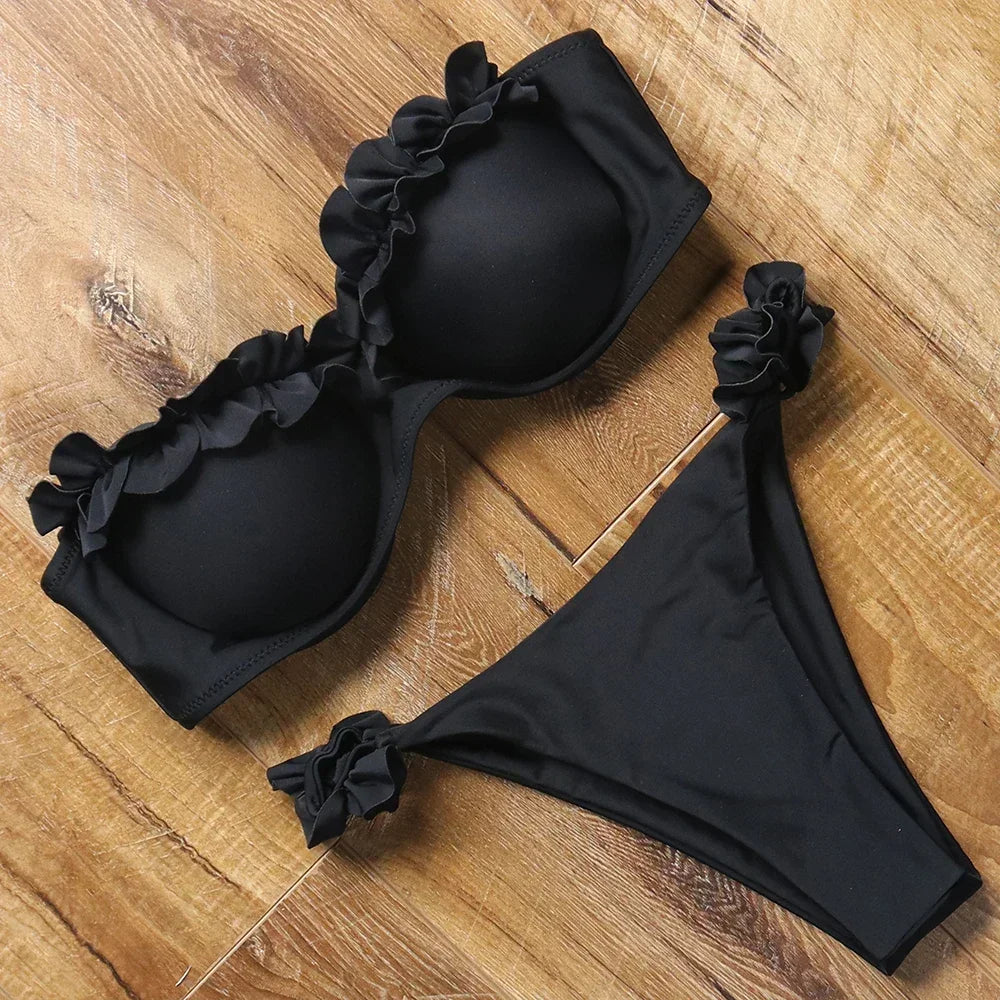 Noir Bikini deux pièces avec volant décoratif