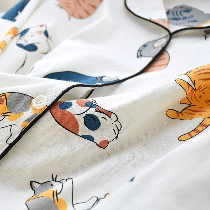  Pyjama avec motif de chat