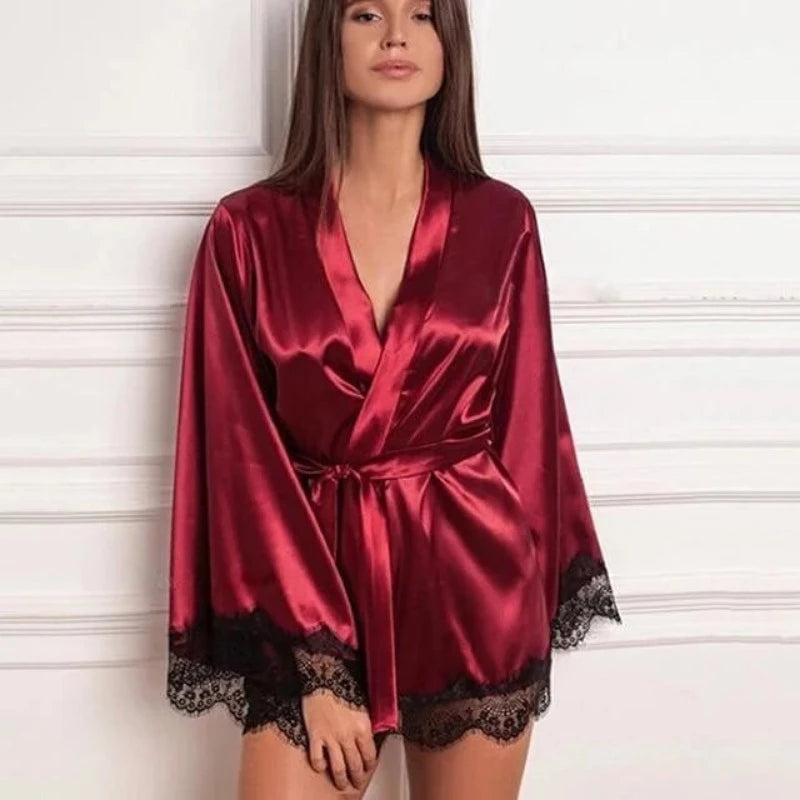 Rouge Kimono avec Dentelle Noire - Déshabillé Sensuel